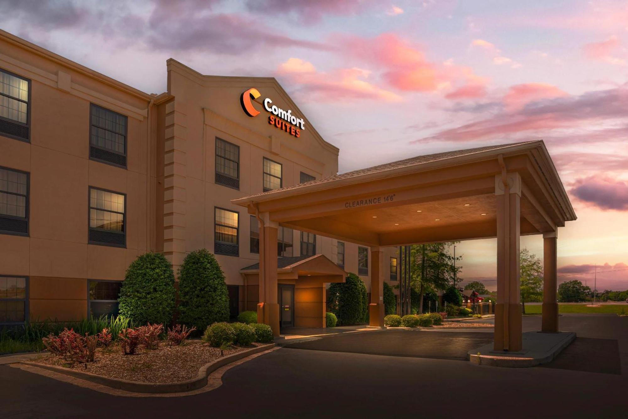 Comfort Suites Monroe Kültér fotó